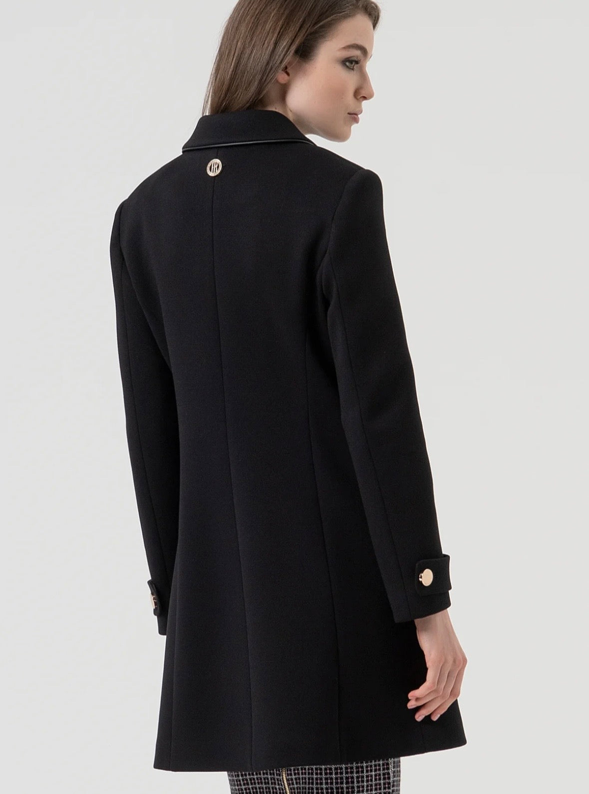 Cappotto slim con zip centrale